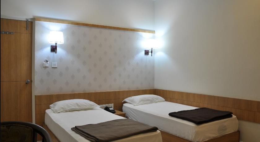 Hotel Athidi Grand